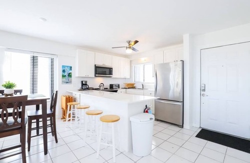 Rosendal Apartamento | Five O'clock Somewhere Condo