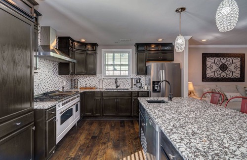 Lockeland Springs Casa | Five Points Bungalow