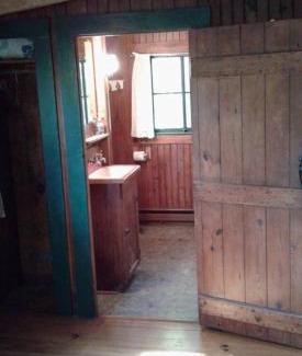 Hot Springs Casa | Five Points Lake Hamilton Cabin 3