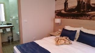 Stari Grad Casa | Five Points Square - City Center