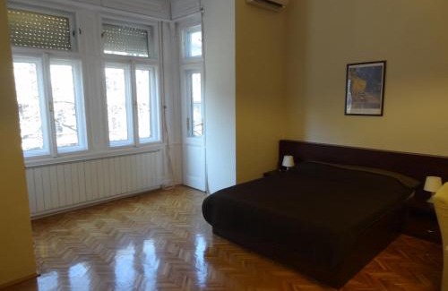 Lagymanyos Apartamento | Five Season's Apartment
