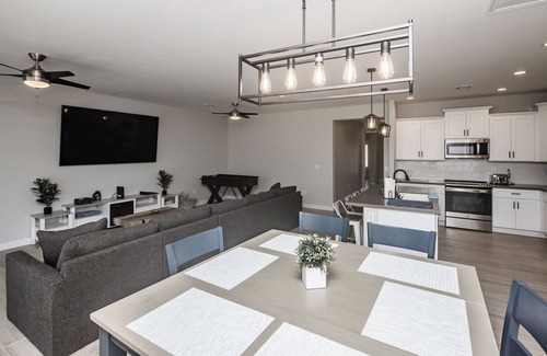 Lake Havasu City Casa | Five Star Family and Pet Friendly Retreat Near Windsor Beach