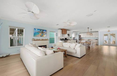Flagler Beach Casa | Flagler Beachfront Ocean View Paradise + Surfboards & Golf Cart
