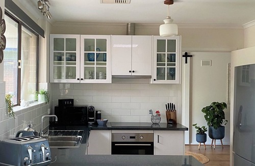 Flagstaff Hill Casa | FLAGSTAFF HOUSE – Entire Deluxe Hills Retreat