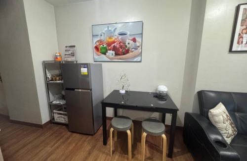 Highway Hills Casa | Flair Towers Condo near MRT Bonifacio and Shaw within Greenfields