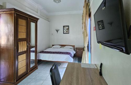 Padang Casa | Flamboyan House