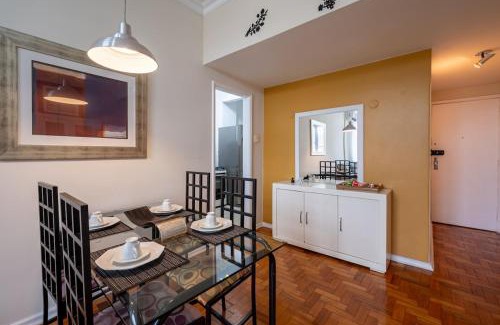 Flamengo Apartamento | Flamengo: quarto, sala e vista livre
