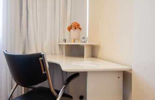 Flamengo Apartamento | Flamengo: quarto, sala e vista livre