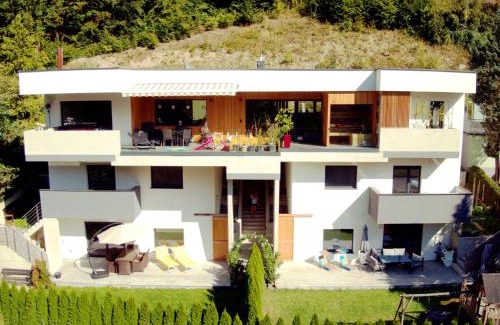 Elmberg Apartamento | Flamind Holiday Apartments mit Garten und Grill