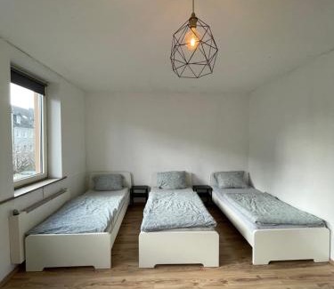 Dueren Apartamento | Flamingo 3 - Wohnung in Stadtnähe Düren
