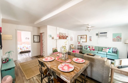 Pedernales Bend Cabaña | Flamingo Cottage looking at the Pedernales River