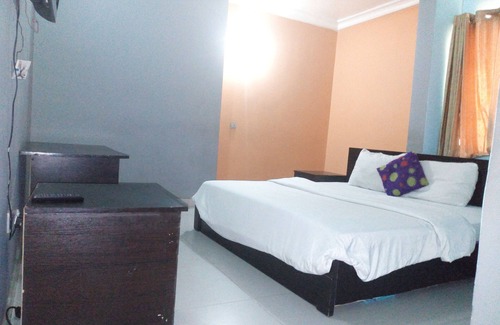 Festac Hotel | Flamingo Hotel & Suites