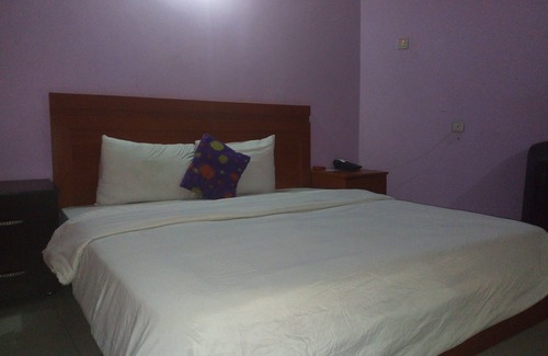 Festac Hotel | Flamingo Hotel & Suites