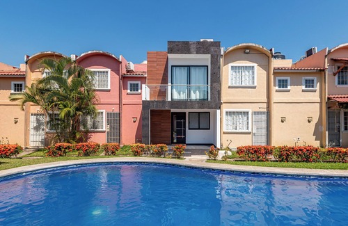 Ixtapa Casa | Flamingos 45 - Vacation Home for rent 5 min from Ixtapa's hotel zone!