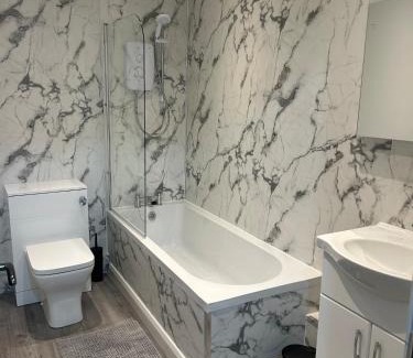 Oldham Apartamento | Flat 2