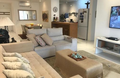 Ponta das Canas Apartamento | Flat 3 suites frente mar