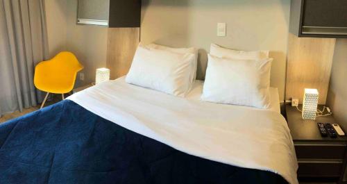 Cotia Apartamento | Flat 317 Granja Cotia Wi-Fi equipado e funcional