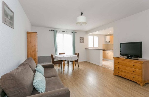 Rueil-Malmaison Apartamento | Flat 60 sqm in Rueil City-center - 56, rue Diderot