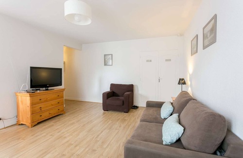 Rueil-Malmaison Apartamento | Flat 60 sqm in Rueil City-center - 56, rue Diderot