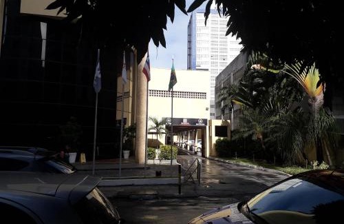 Caminho das Arvores Apartamento | Flat Athenas América ao lado do Salvador Shopping