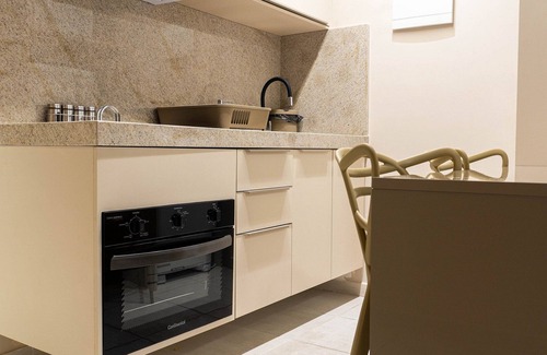 Boa Viagem Apartamento | Flat Beach Class Internacional por Yolo