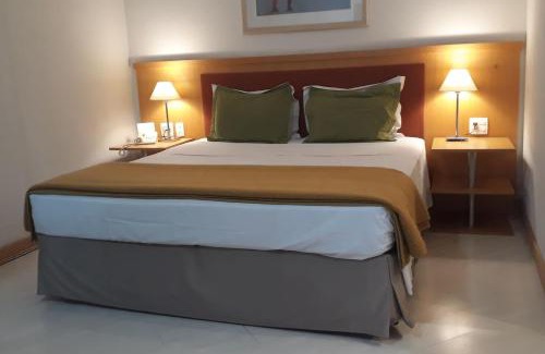 Sao Paulo Apartamento | Flat com Sacada - Região Ibirapuera próximo vários Hospitais e UNIFESP