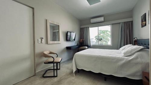 Ribeirao Preto Apartamento | Flat em Hotel com piscina, garagem, Wi-fi e Limpeza diária