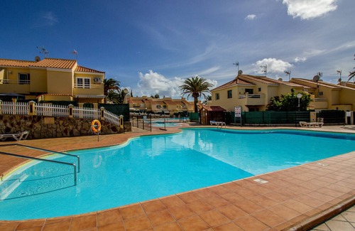 Sonnenland Chalet De Esquí | Flatguest Villa Martina - BBQ + Pool + Garden