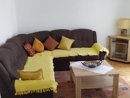 Maini Apartamento | FLAT FOR RENT MARINOVIC