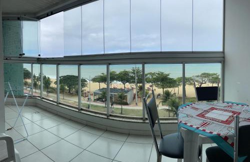 Praia de Itaparica Apartamento | Flat Frente Mar com Varanda