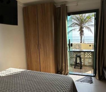 Pero Apartamento | Flat frente mar no pero piscina