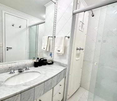 Pinheiros Apartamento | Flat Hotel na Oscar Freire | Delfhy