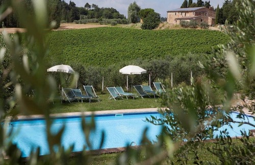 San Donato a Livizzano Apartamento | Viñedo, resort, piscina en el corazón de la Toscana. Olivi
