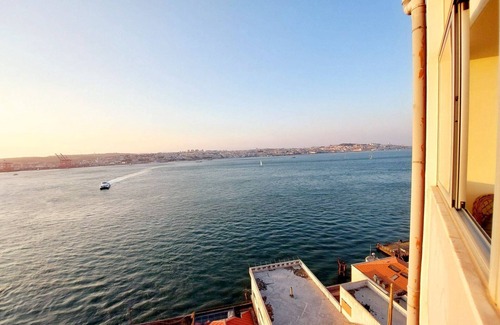 Cacilhas Apartamento | Flat in Cacilhas – Lisbon Stunning River views