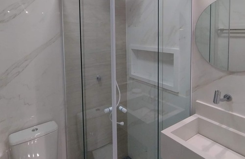 Angra dos Reis Apartamento | FLAT IN PRAIA GRANDE ON THE BEIRA MAR WITH PARKING