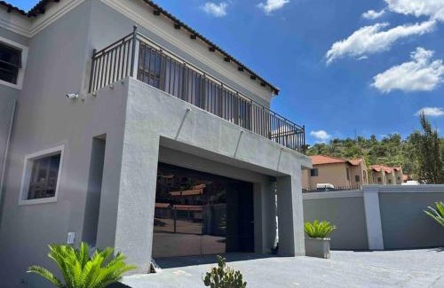 Rustenburg Apartamento | Flat in Rustenburg