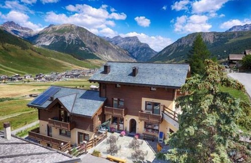 Teola Apartamento | Piso Li Reza - Baita Cusini con vistas a la montaña, zona de bienestar y Wi-Fi