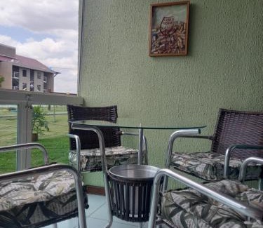 Saire Apartamento | Flat na região de Gravatá - Villa Monte Castelo