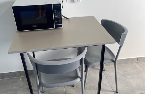 Sabara Apartamento | Flat novissimo completo com estacionamento Próximo da UEL/PUC