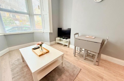 Saint Paul's Apartamento | Flat on City Road By Local Stays