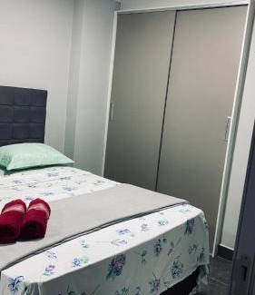 Centro Apartamento | Flat padrão, todo mobiliado 03