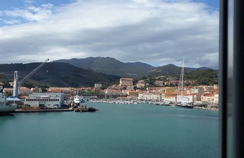 Port-Vendres Apartamento | Flat T2 rue du soleil overlooking the port, near COLLIOURE