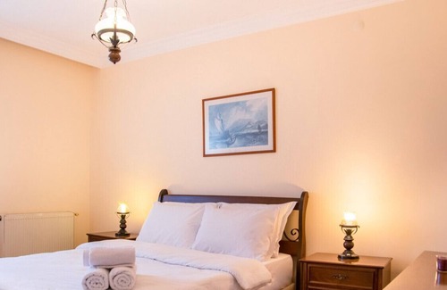 Konak Apartamento | Flat with Mesmerizing Sea View in Konak