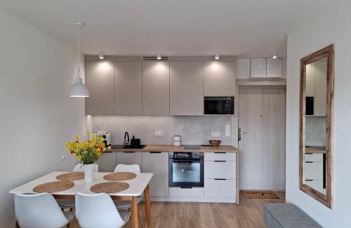 Jantar Apartamento | Flatbook Apartament - Jantar Resort z Bezpłatnym Parkingiem