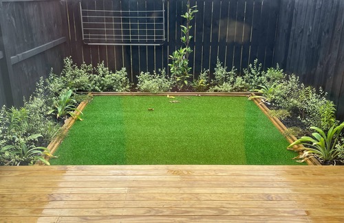 Flat Bush Casa | Flatbush Holiday Accommodation, 2 Bedroom TownHouse | Apartment KK11