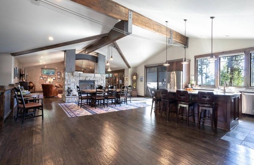 Dayton Casa | Flathead Lake Waterfront Dream House!