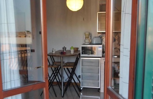 Ponte Galeria-La Pisana Apartamento | Flatinrome Fiera 2 Nice two roomed Fiera di Roma