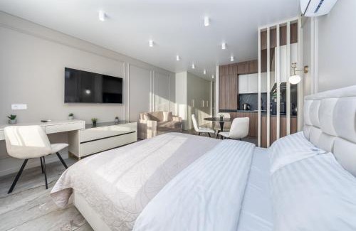 Darnyckyj Apartamento | FlatRent Olympic Park, метро Бориспільська поруч!