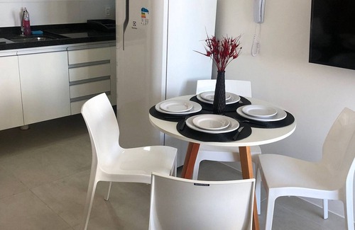 Boa Viagem Apartamento | Flats no Golden Home Boa Viagem por Yolo