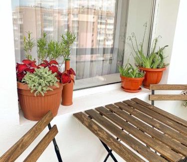 Dzerzhyns'kyi District Apartamento | Flatsy at Botanichniy Sad underground